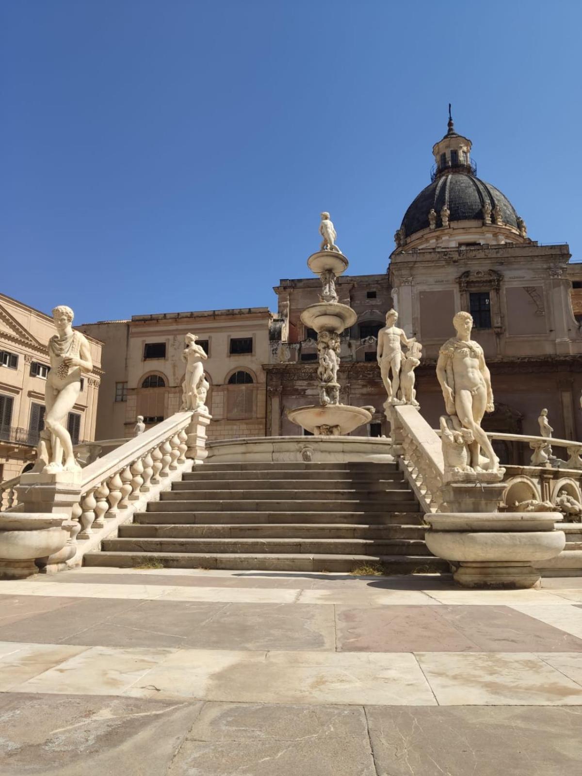 Piccola Suite E Dimora Del Teatro Massimo Palermo Exterior photo