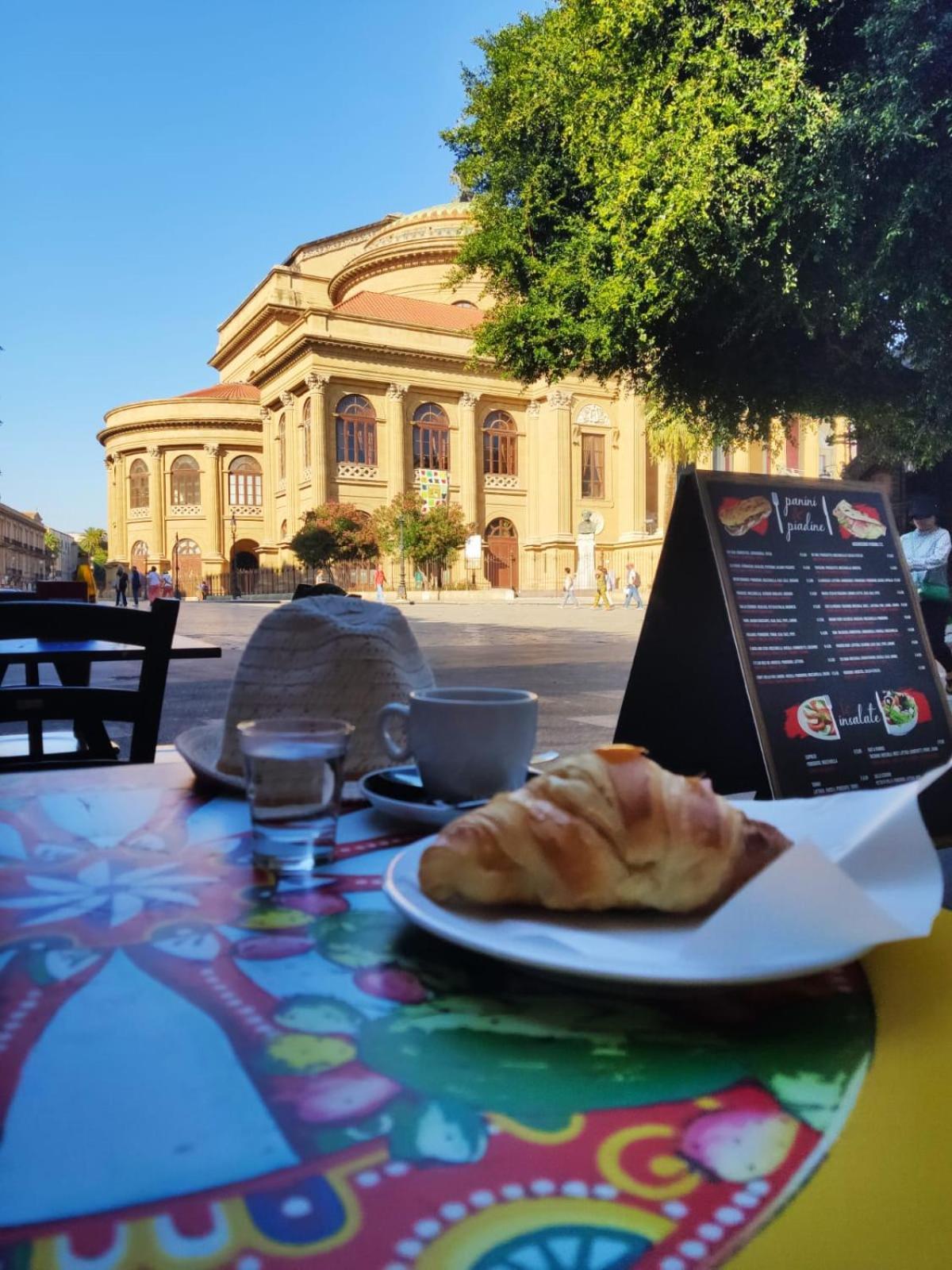 Piccola Suite E Dimora Del Teatro Massimo Palermo Exterior photo
